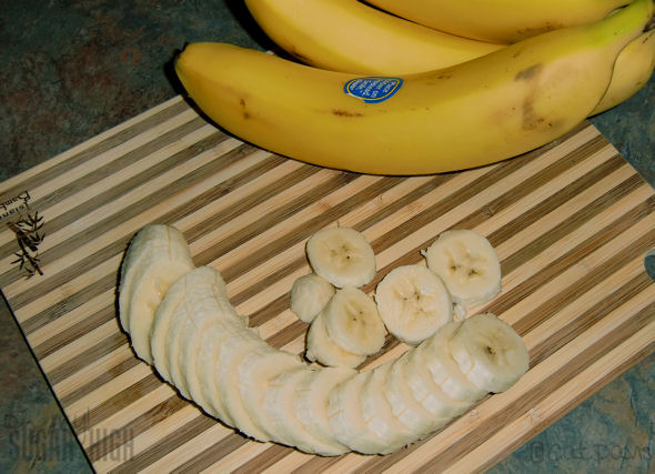 fresh sliced bananas