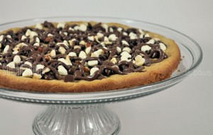 nutella chocolate pizza cookie