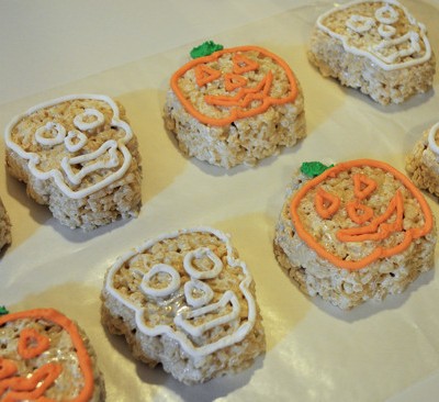 Pumpkins & Skulls Halloween Cereal Treats