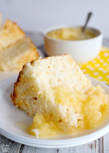 Pineapple cake is the stuff dreams are made of, especially if you are looking for a low calorie, low fat dessert option! Only two ingredients are required to make this angel food cake with pineapple. You can skip the crushed pineapple topping and enjoy this light cake with chopped fresh fruit or a dollop of whipped cream. So many possibilities! This pineapple angel food cake recipe is only 160 calories and 5 Weight Watchers SmartPoints when eaten plain.