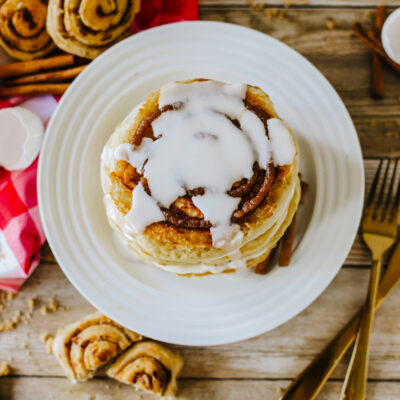 Cinnamon Roll Pancakes Recipe (Homemade)